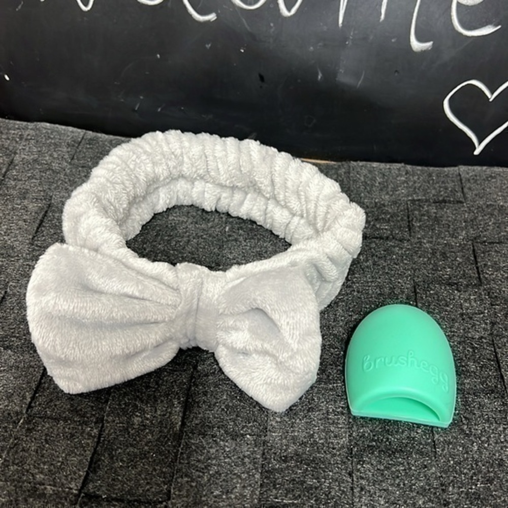 New bundle Headband + Skin Care brush cleanser